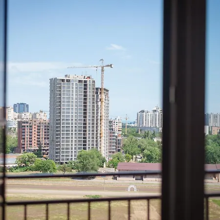 Premium Kaddor Siti, Apartment Odesa