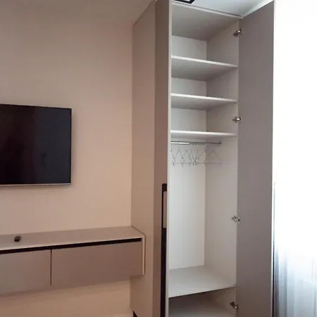 Premium Kaddor Siti, Odesa